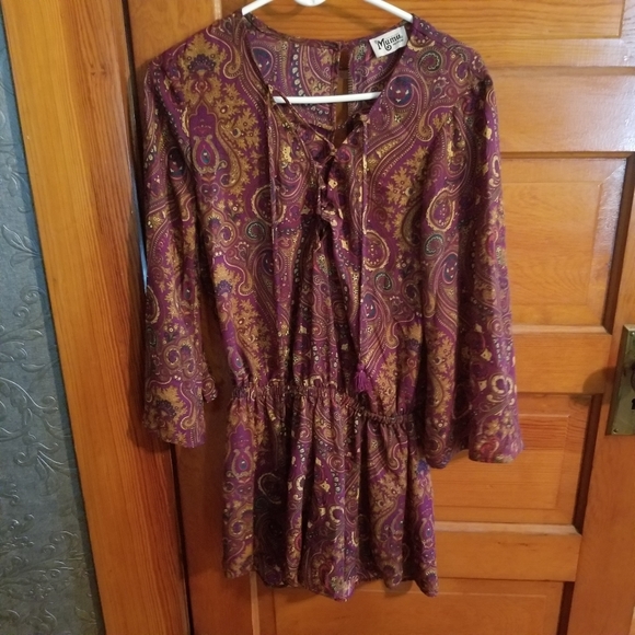 Show Me Your Mumu Size Medium Tillie Tie Romper - Picture 1 of 10